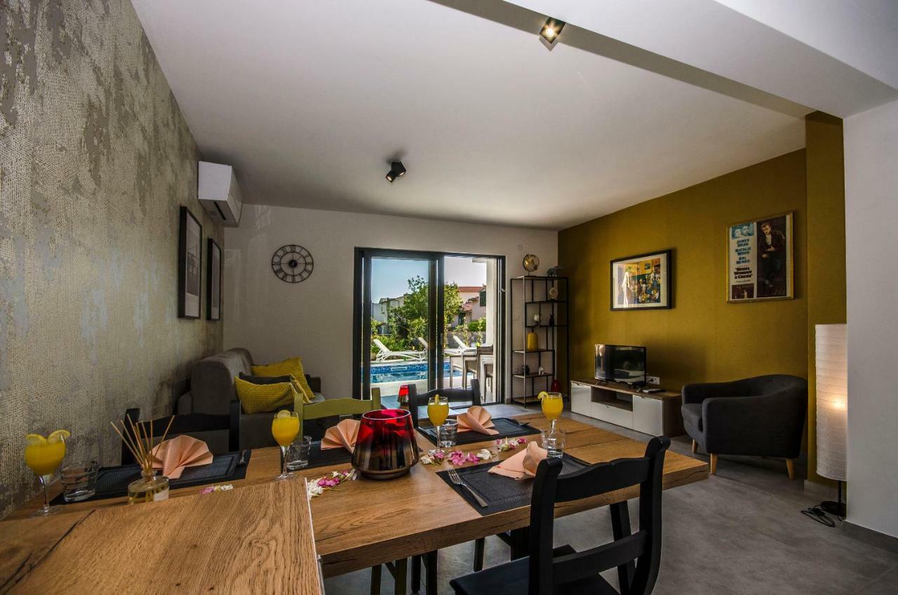 Apartments Villa Adriana II スリマ エクステリア 写真